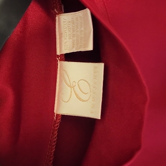 Emma James Beautiful Maroon Color Mock  Turtleneck with long sleeves - Picture 3 of 4